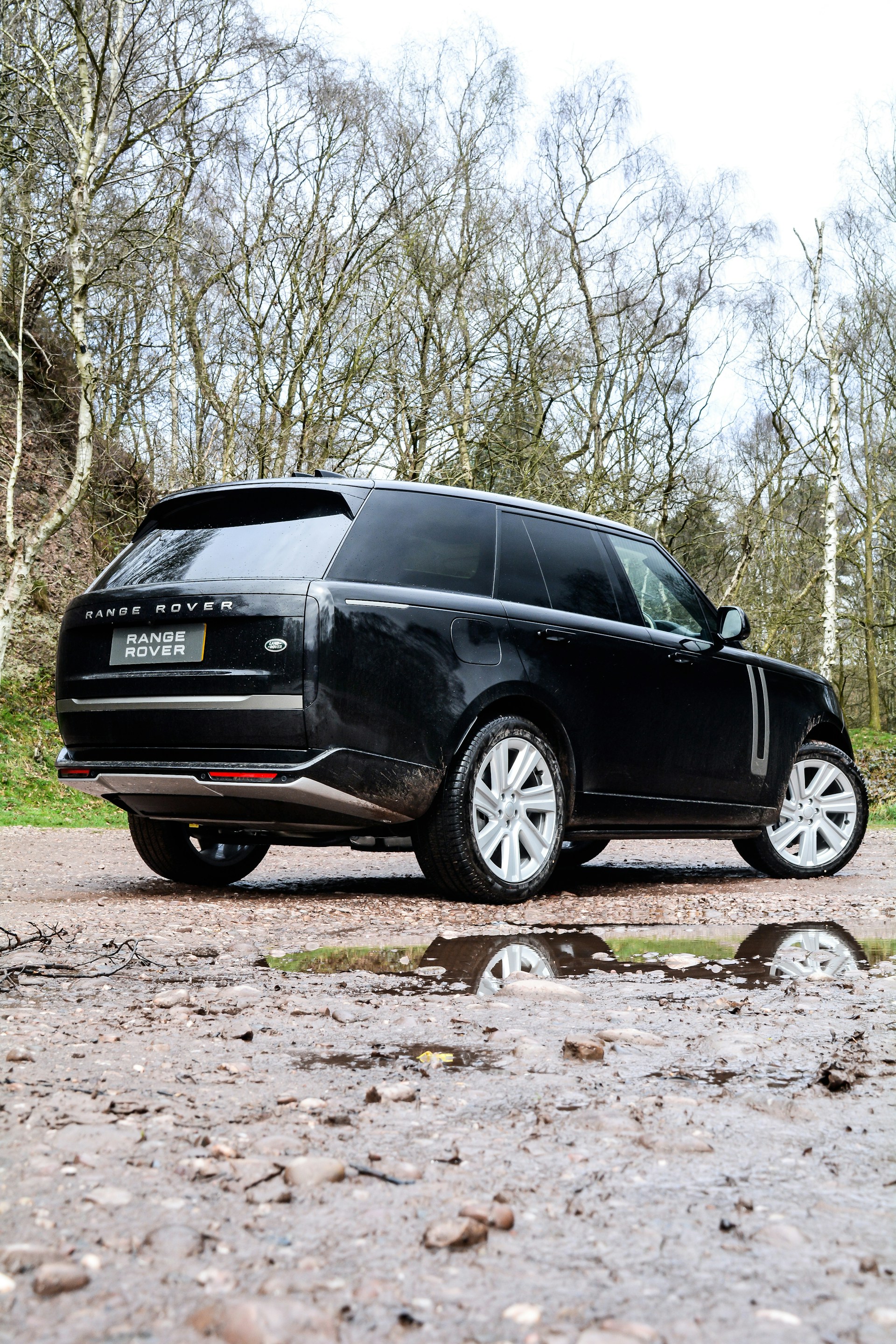 Range Rover Sport SV huren — prestatie-SUV met klasse